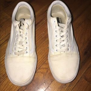 White vans